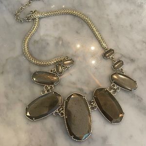 Grey chunky Kendra Scott necklace